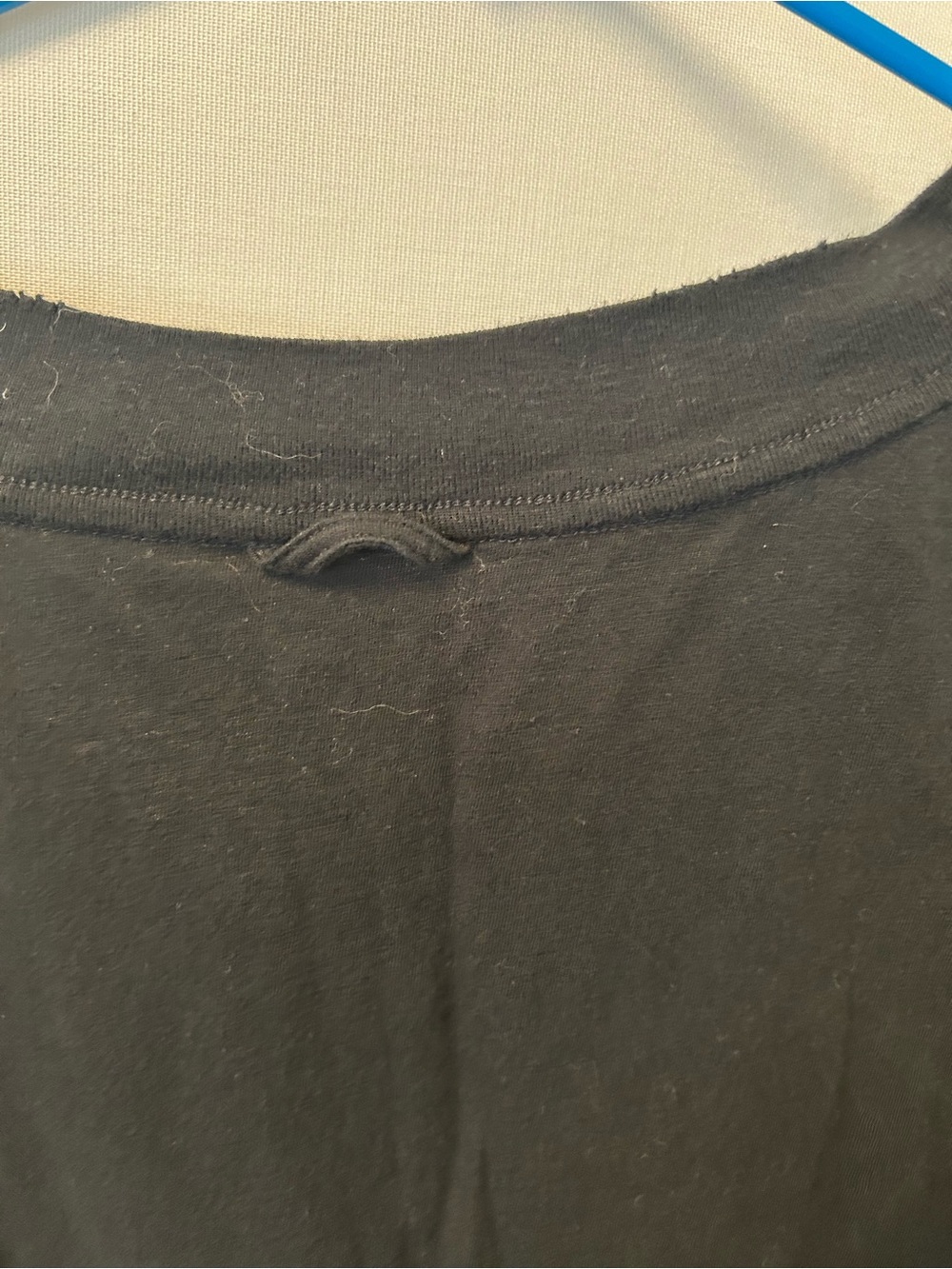 aerie Black V-Neck Short Sleeve Tee - Picture 4 of 4